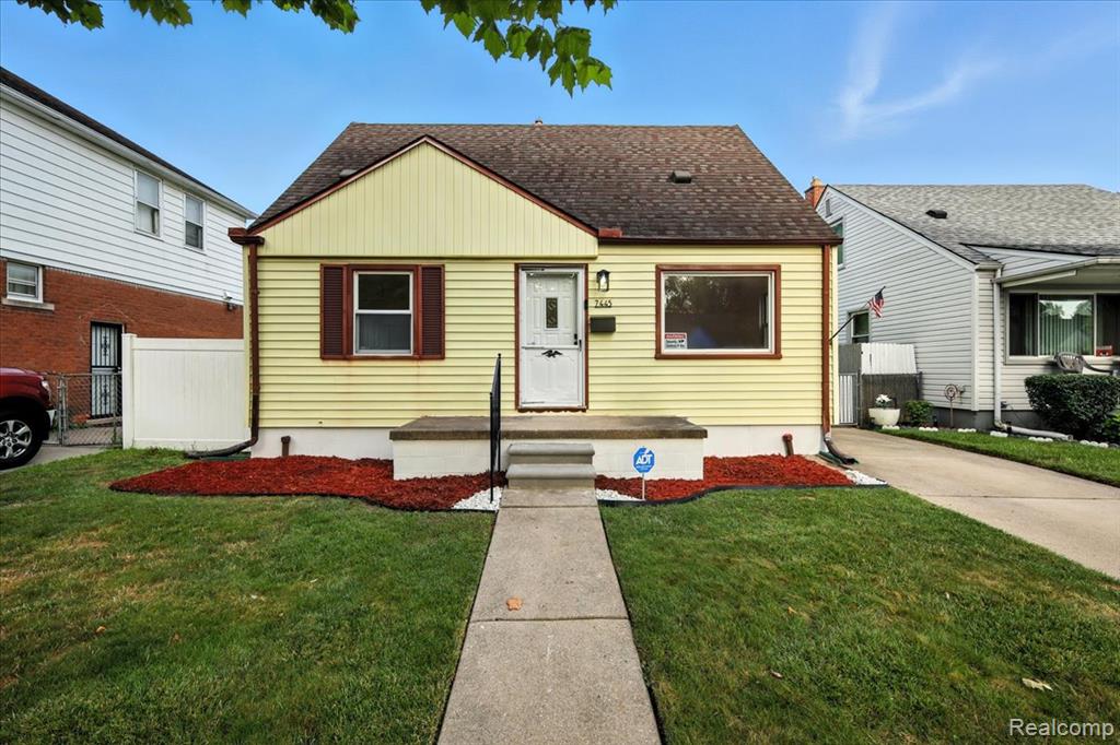 7445 Rockdale, Redford, MI 48239 — front exterior