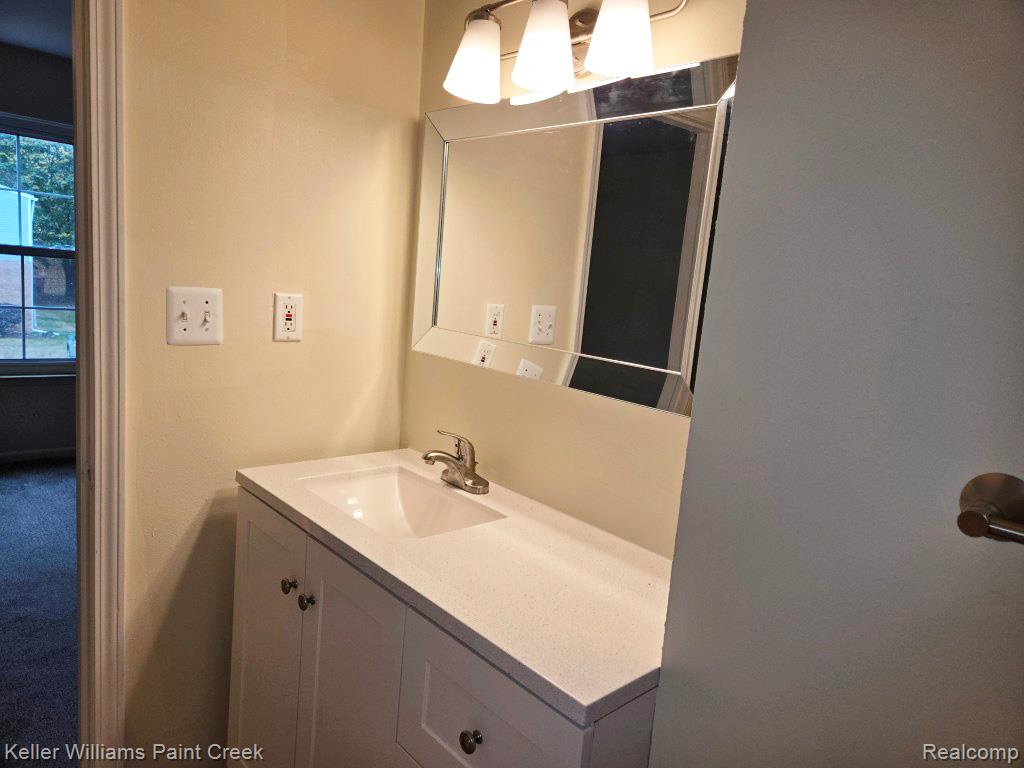 509 E UNIVERSITY DRIVE #507 Drive, Rochester, MI 48307 — Photo 21
