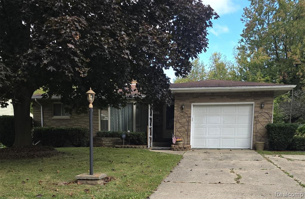 713 Algonquin Avenue, Flint, MI 48507 — Photo 2