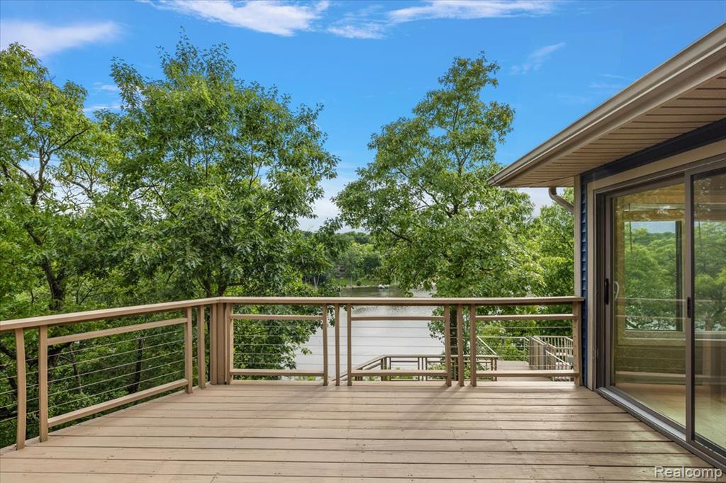 7291 Parkwood Drive, Fenton, MI 48430 — Photo 60