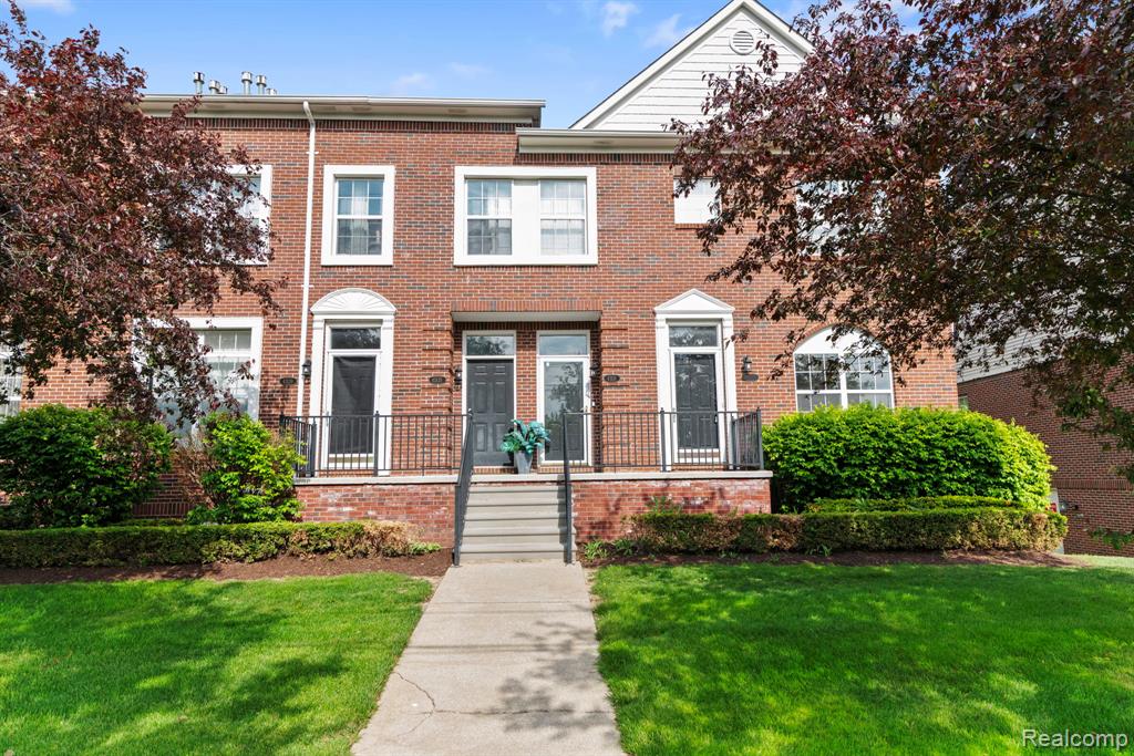 43127 Strand Drive, Sterling Heights, MI 48313 — Photo 2