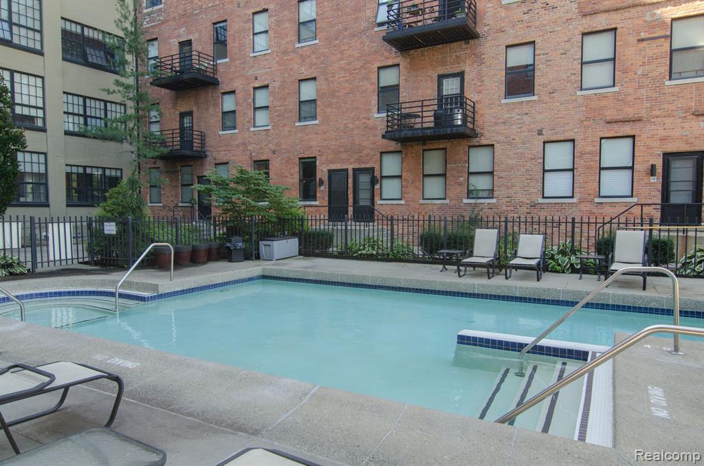 6533 E JEFFERSON AVE, 414, Detroit, MI 48207 — Photo 19