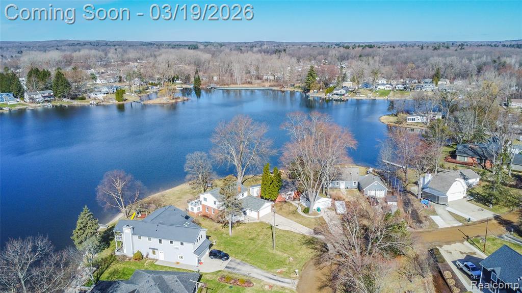 1962 Lake Pointe Drive, Ortonville, MI 48462 — Photo 35