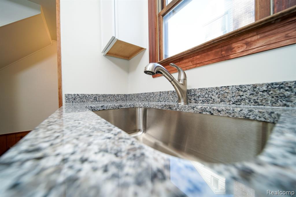 4462 1st Street, Wayne, MI 48184 — Photo 18