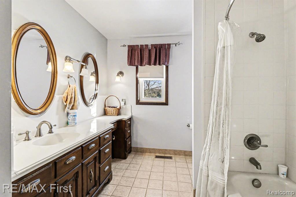 656 Wadhams Road, Kimball, MI — Photo 17