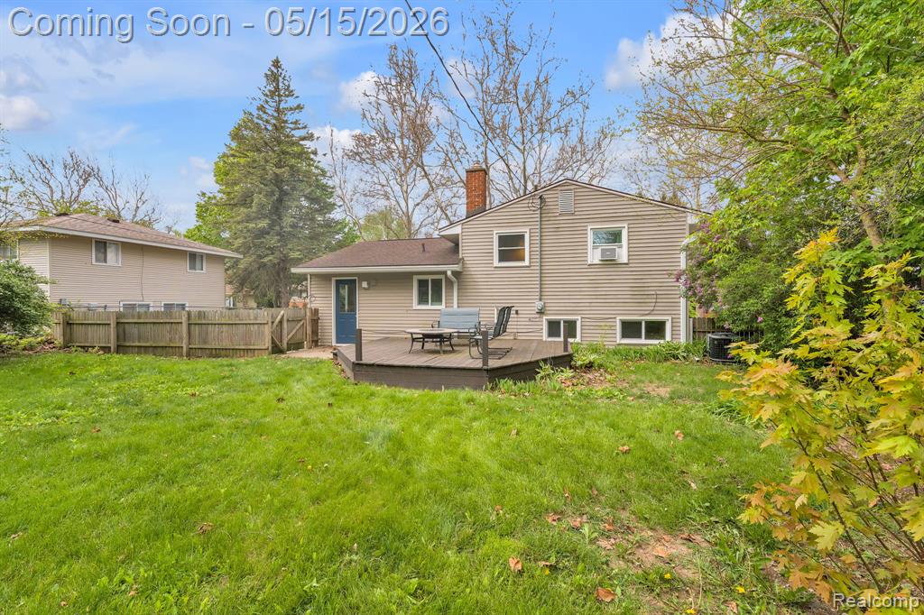 842 Bird Song Drive, Milford, MI 48381 — Photo 16