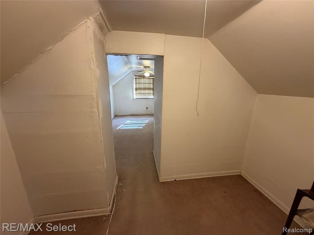 626 W Austin Avenue, Flint, MI 48505 — Photo 8