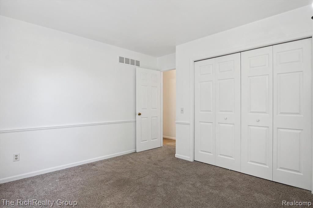46471 Doubletree Road, Canton, MI 48187 — Photo 35