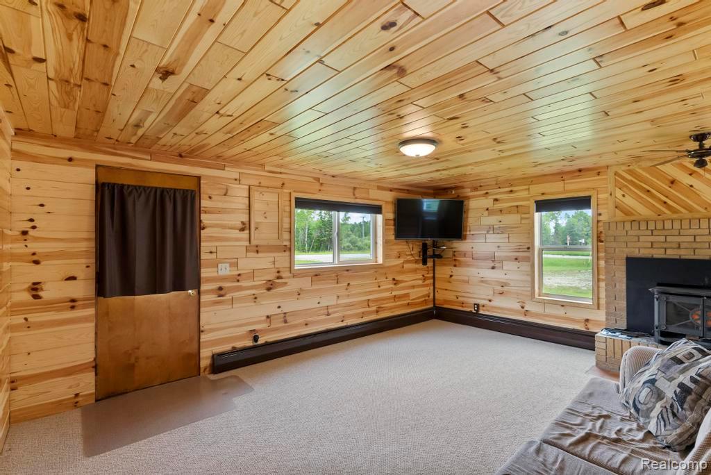 18031 State Highway M28, Newberry, MI 49868 — Photo 17