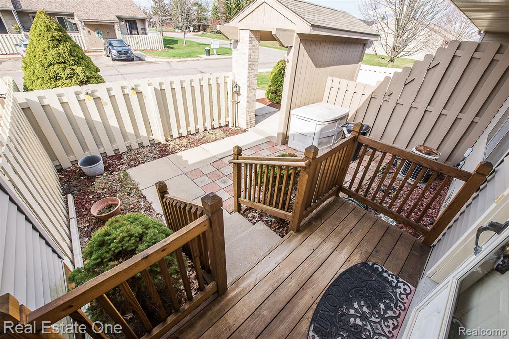 62360 Arlington Circle, 2, South Lyon, MI 48178 — Photo 6