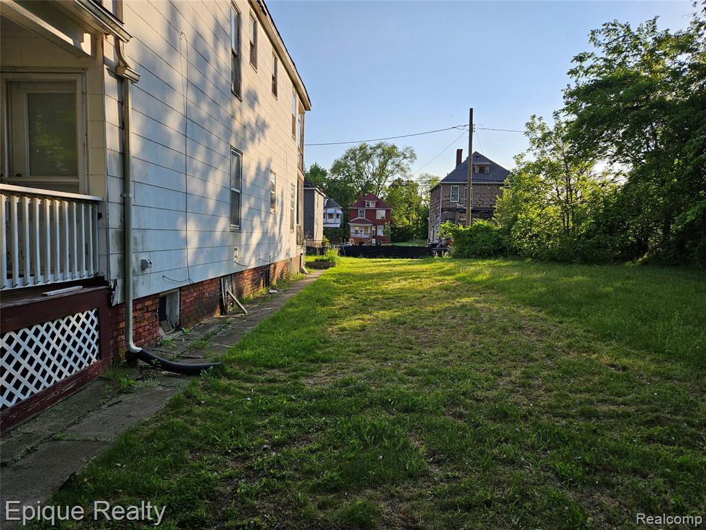 2971 Beals Street, Detroit, MI 48214 — Photo 2