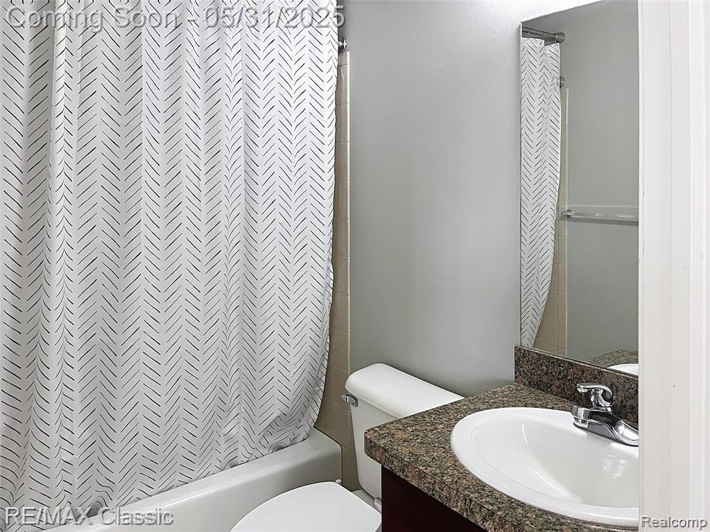 590 S Main Street, Plymouth, MI 48170 — Photo 22