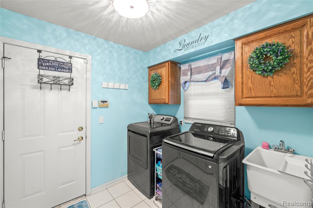 703 Sandalwood Court, Canton, MI 48188 — Photo 30