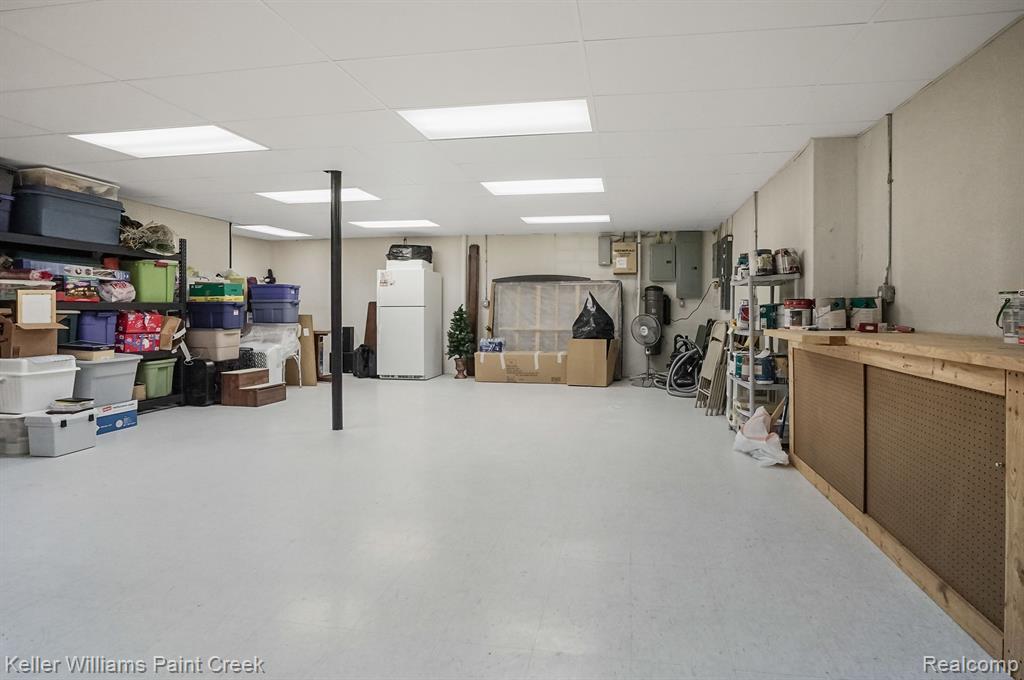 4956 Crestone Way, Rochester, MI 48306 — Photo 56