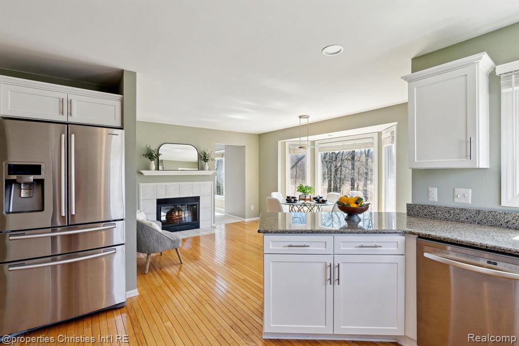 40611 PAISLEY Circle, Novi, MI 48377 — Photo 21