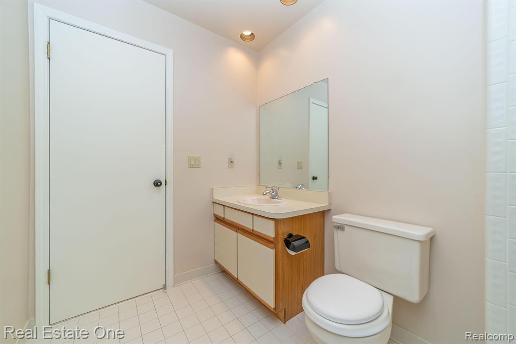 6250 POTOMAC Circle, West Bloomfield, MI — Photo 36