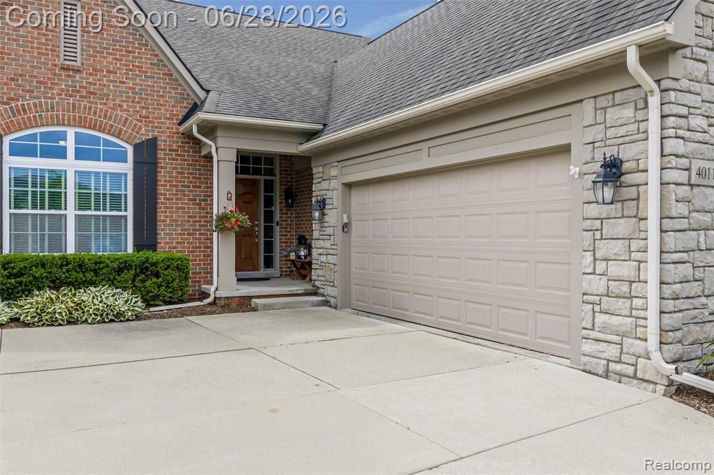 4011 Ardsley Court, Clarkston, MI 48348 — Photo 12