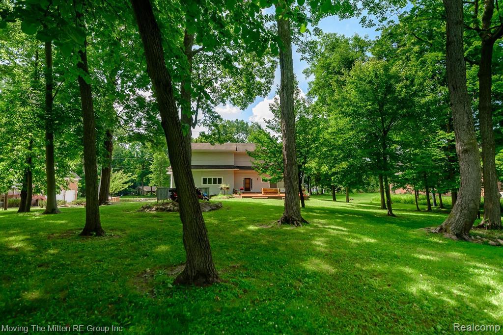7181 MUERDALE, West Bloomfield, MI — Photo 50