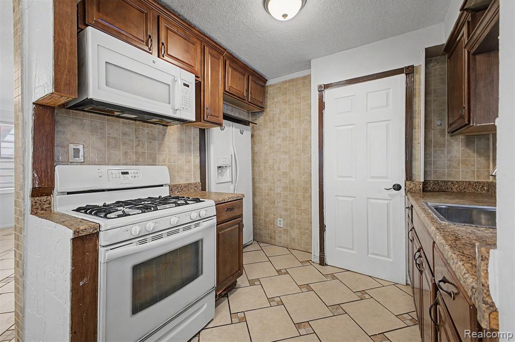 4580 Westland Street, Dearborn, MI 48126 — Photo 13