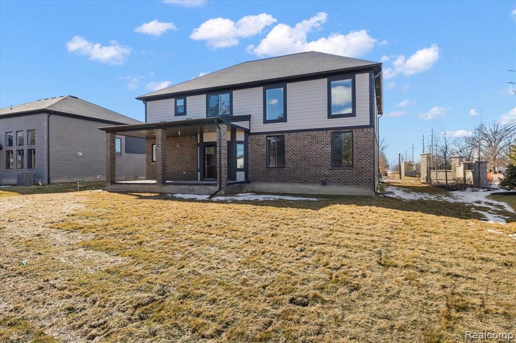 50998 MISTWOOD Drive, Macomb, MI 48042 — Photo 21