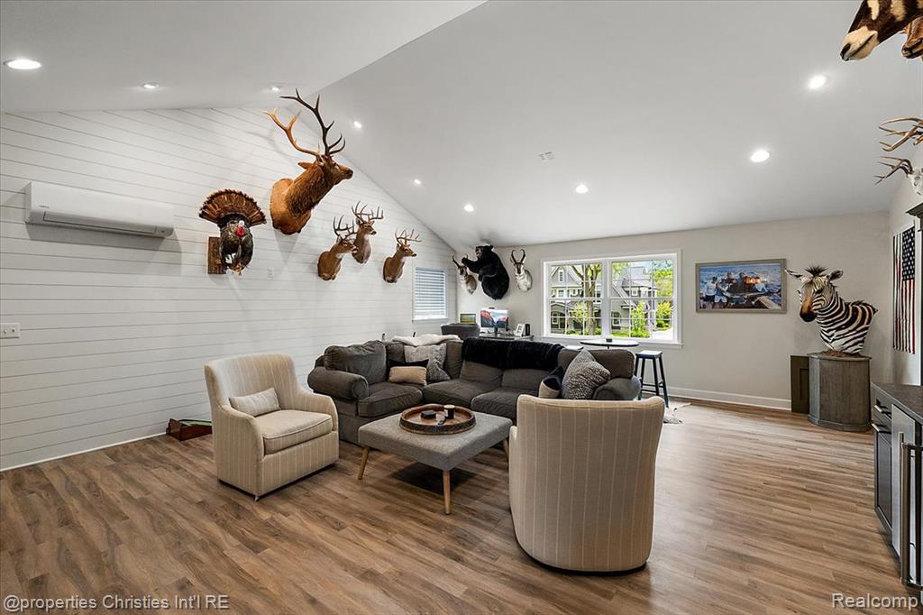 586 Fairfax Street, Birmingham, MI 48009 — Photo 46