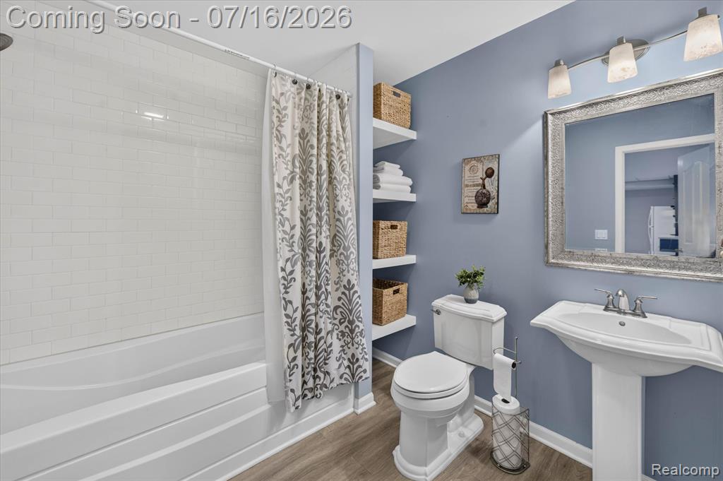 48560 Manhattan Circle, Canton, MI 48188 — Photo 39
