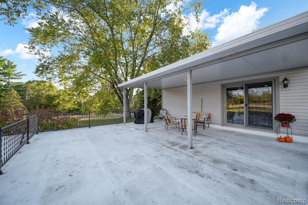 11300 Sharon Valley Road, Brooklyn, MI 49230 — Photo 27