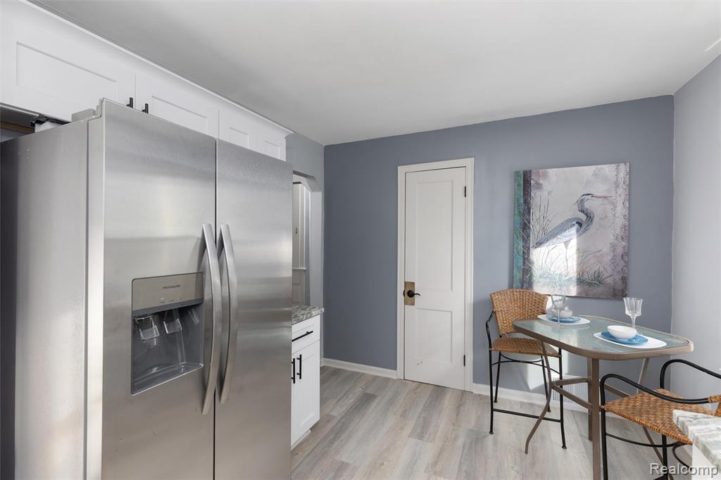 77 W Brickley Avenue, Hazel Park, MI 48030 — Photo 19