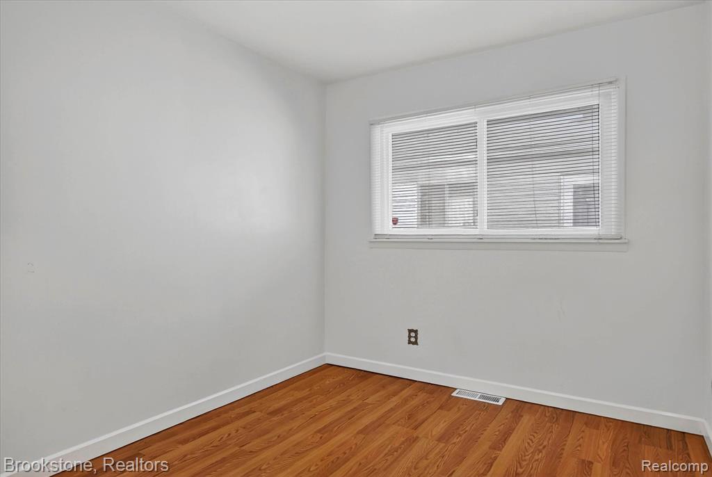 506 Emerson Avenue, Pontiac, MI 48342 — Photo 18