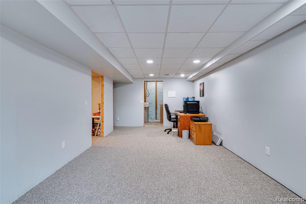 834 Natures Cove Court, Wixom, MI — Photo 31