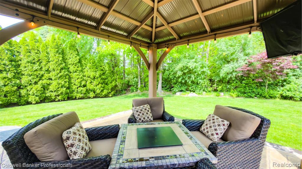 43662 Vintners Place Drive, Sterling Heights, MI 48314 — Photo 67