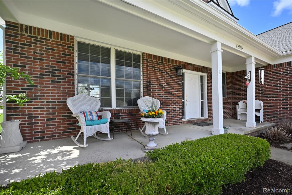 57813 Cider Mill Drive, New Hudson, MI 48165 — Photo 3