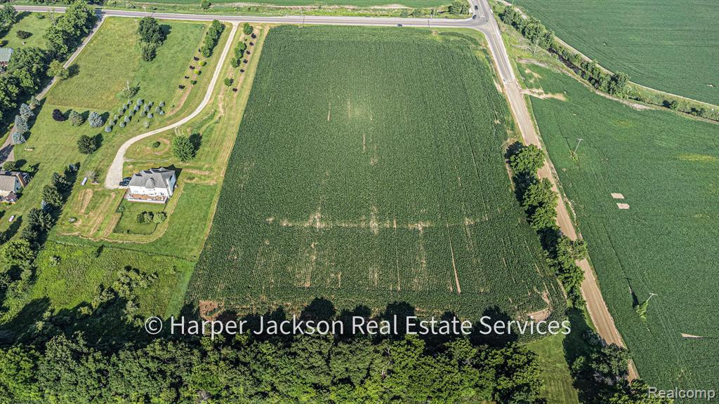 00 Fowlerville, Fowlerville, MI 48836 — Photo 8