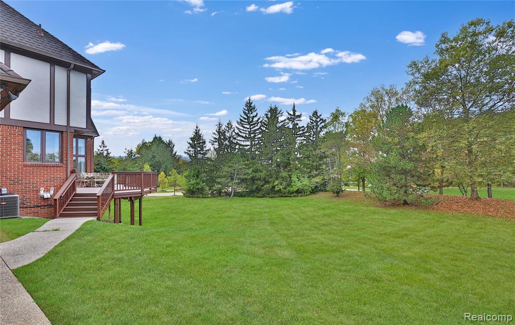 5826 Murfield Drive, Rochester, MI 48306 — Photo 6