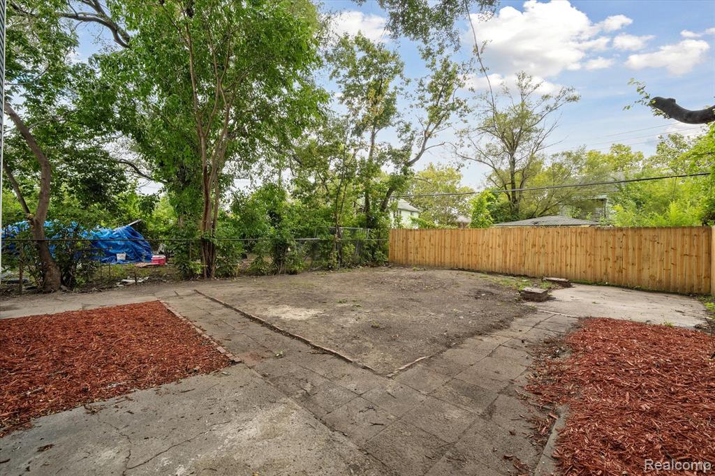5555 Pacific, Detroit, MI 48204 — Photo 32