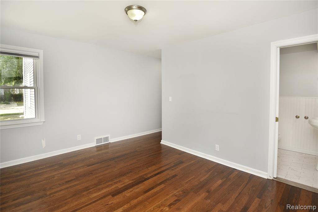 4176 Prairie Avenue, Berkley, MI 48072 — Photo 14