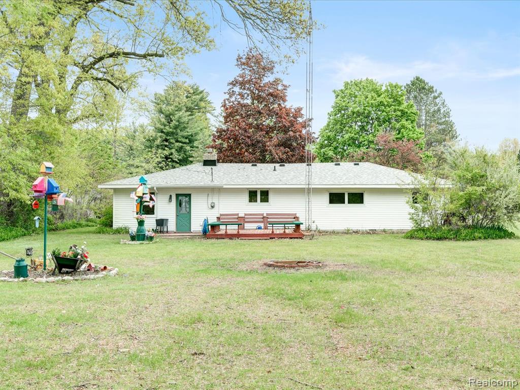 4437 ATKINS Road, Port Huron, MI 48060 — Photo 21