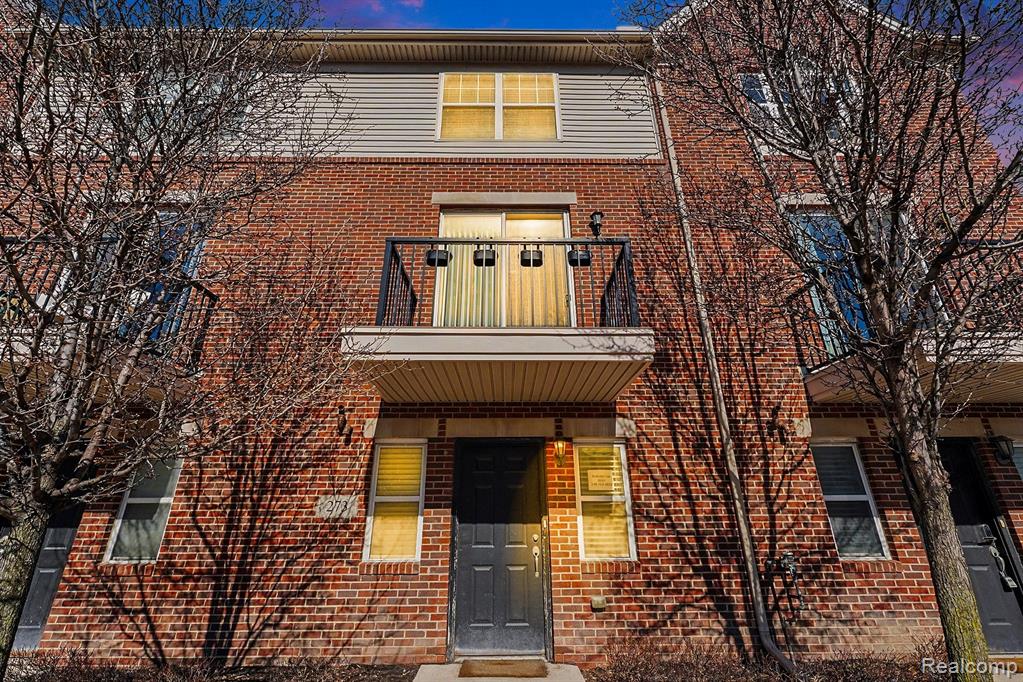 273 E PALMER Street - Photo 3