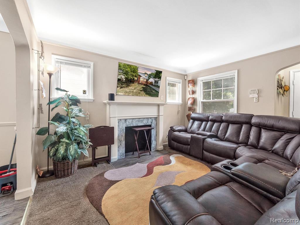 5306 MARSEILLES Street, Detroit, MI 48224 — Photo 8
