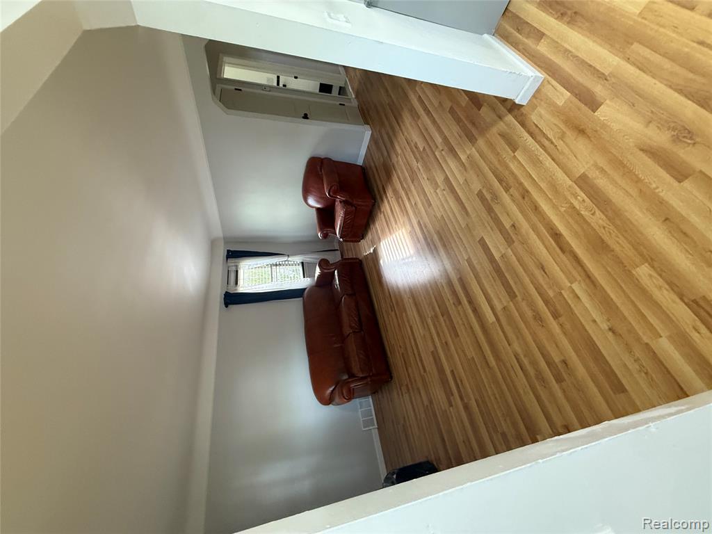 6737 Warwick Street, Detroit, MI 48228 — Photo 10