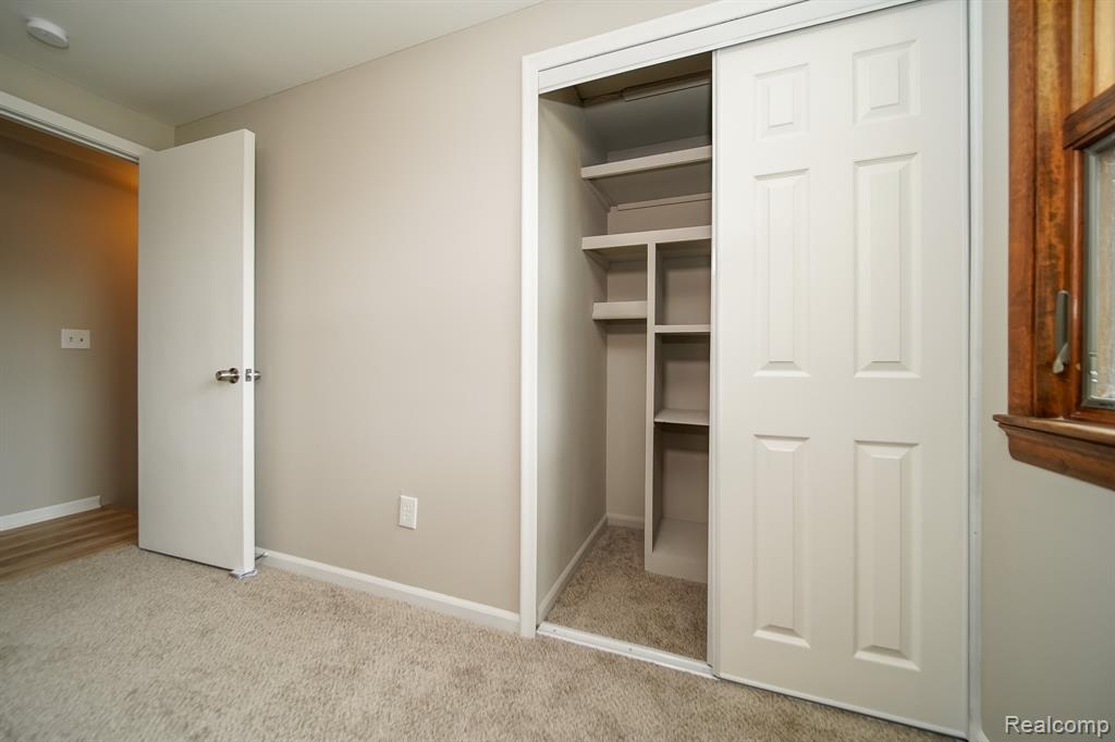 51784 Julies Drive, Clinton Twp, MI 48047 — Photo 43