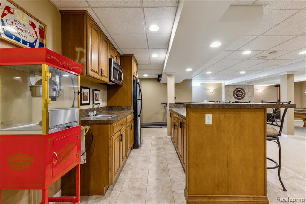 50821 Otter Creek Drive, Shelby Twp, MI 48317 — Photo 34