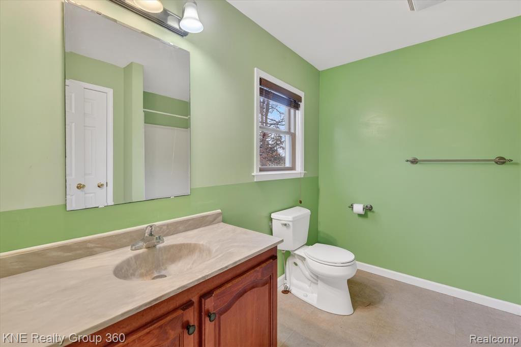 1525 Shoreline Drive, Hartland, MI 48353 — Photo 32