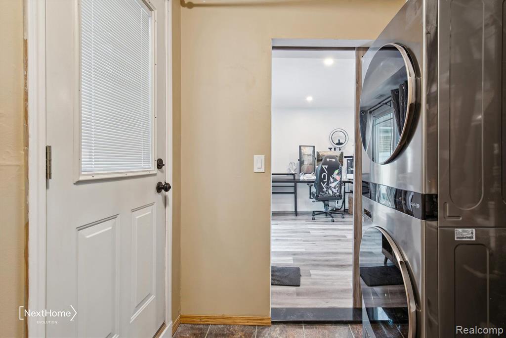 800 GEORGETOWN Street, Canton, MI 48188 — Photo 43