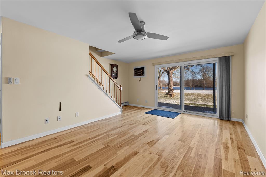 26902 Sandy Hill Court, 15, New Hudson, MI 48165 — Photo 8