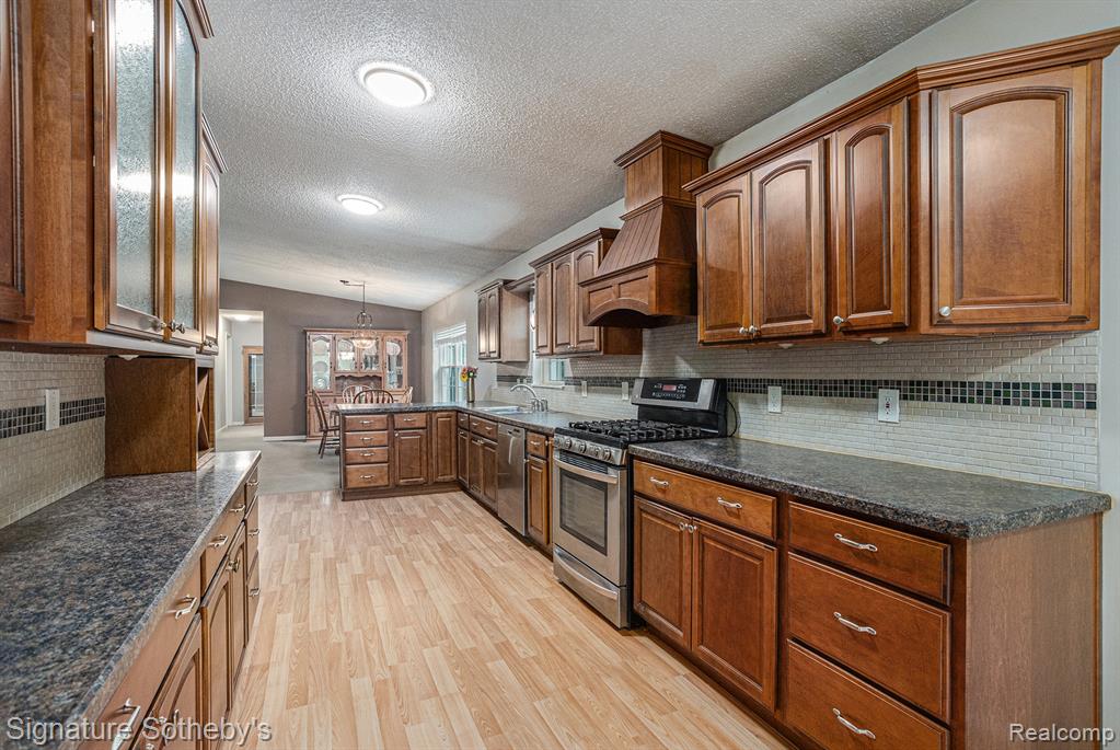 1511 Laurel Lane, Farwell, MI 48622 — Photo 10