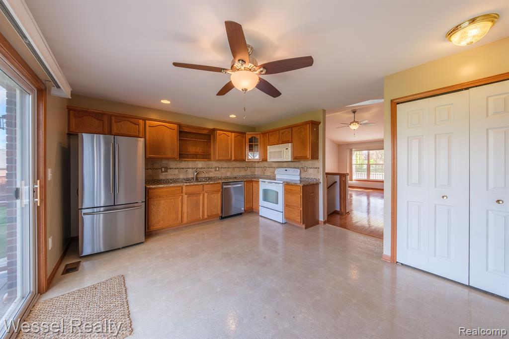 431 EWELL Street, Romeo, MI 48065 — Photo 9