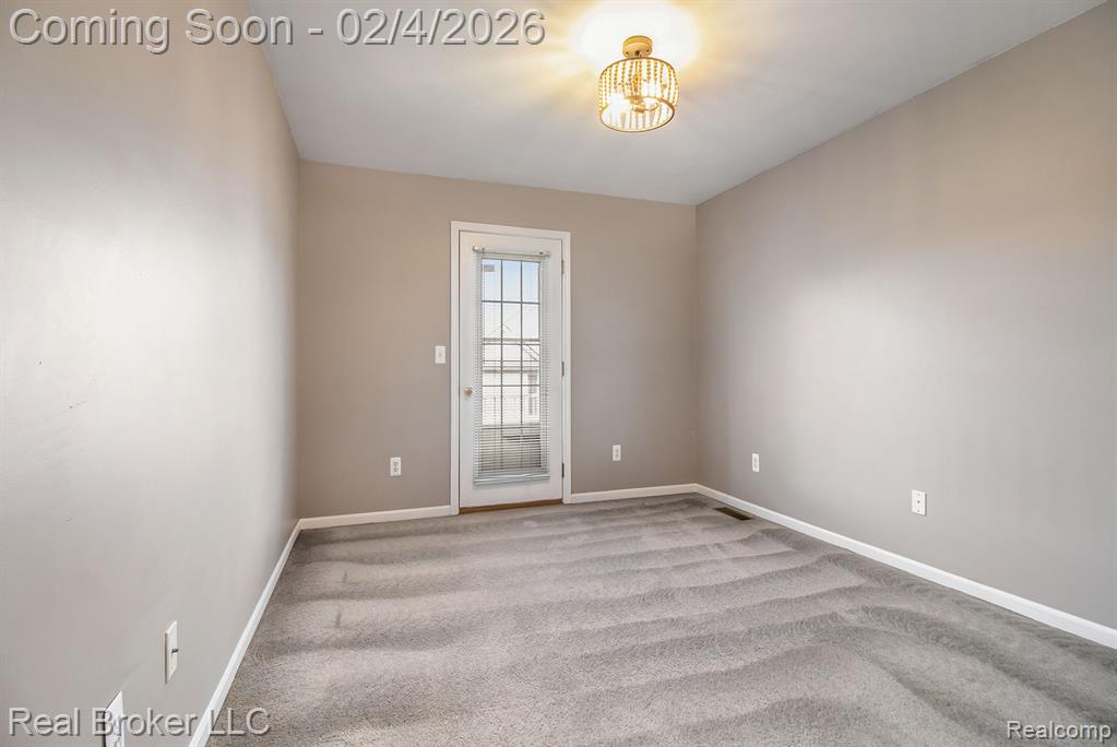 2074 Cloverly Lane, Ann Arbor, MI 48108 — Photo 14