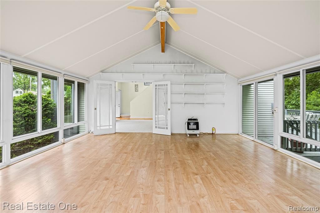 4642 Ponderosa Street, Commerce Twp, MI 48382 — Photo 19