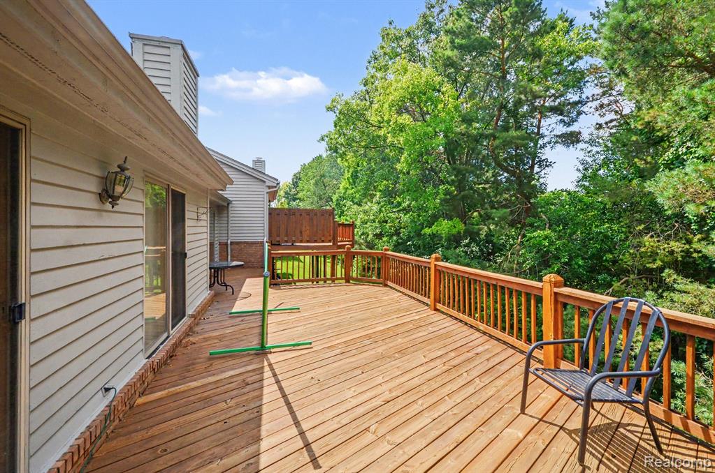 6638 Ridgeview Drive, Clarkston, MI — Photo 25
